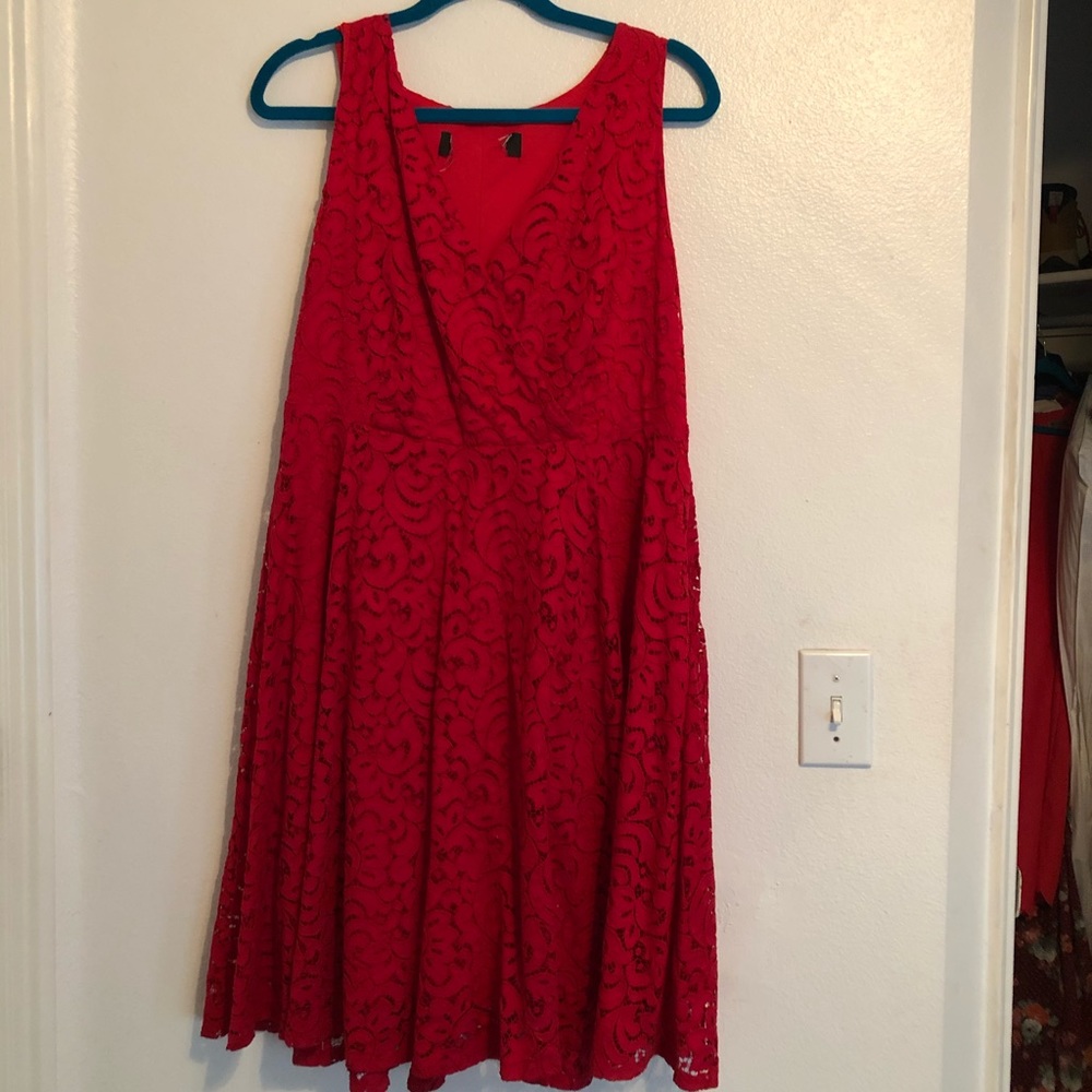 Red lace dress ❤️